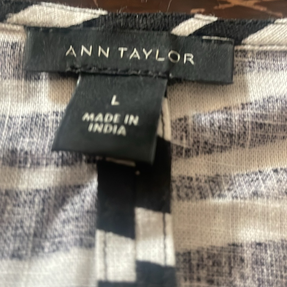 Ann Taylor Zebra Print Linen Blend Skirt - Picture 4 of 4